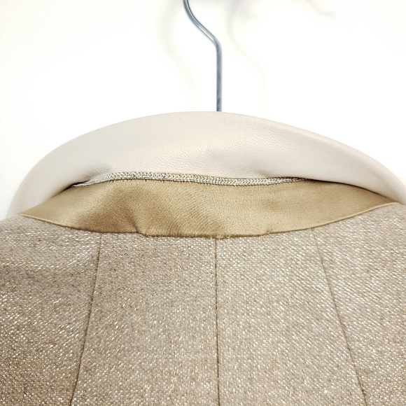 Lafayette 148 New York muted gold shimmer slim cut blazer size 4 72% wool - Picture 9 of 9